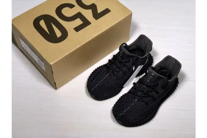 Chep Onekick ADIDAS KIDS YEEZY BOOST 350 V2 BLACK (NON-REFLECTIVE) FU9013 0131