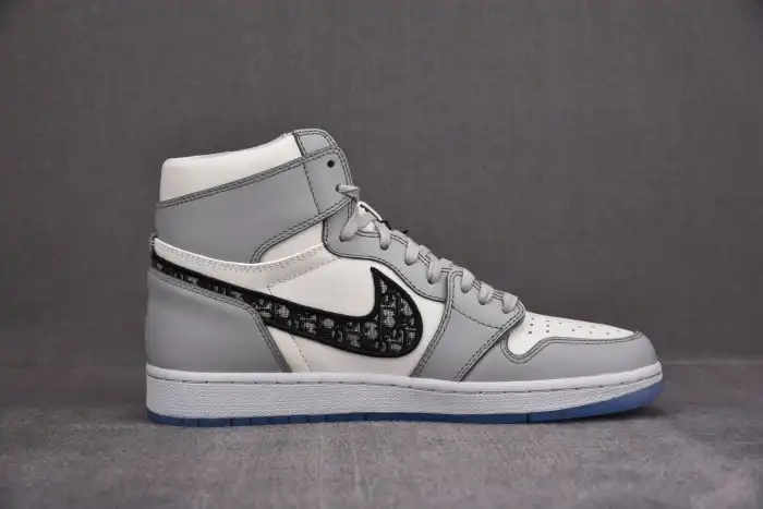 Chep Onekick DR x Jordan 1 Retro High CN8607-002 (DR shoe box) 0122