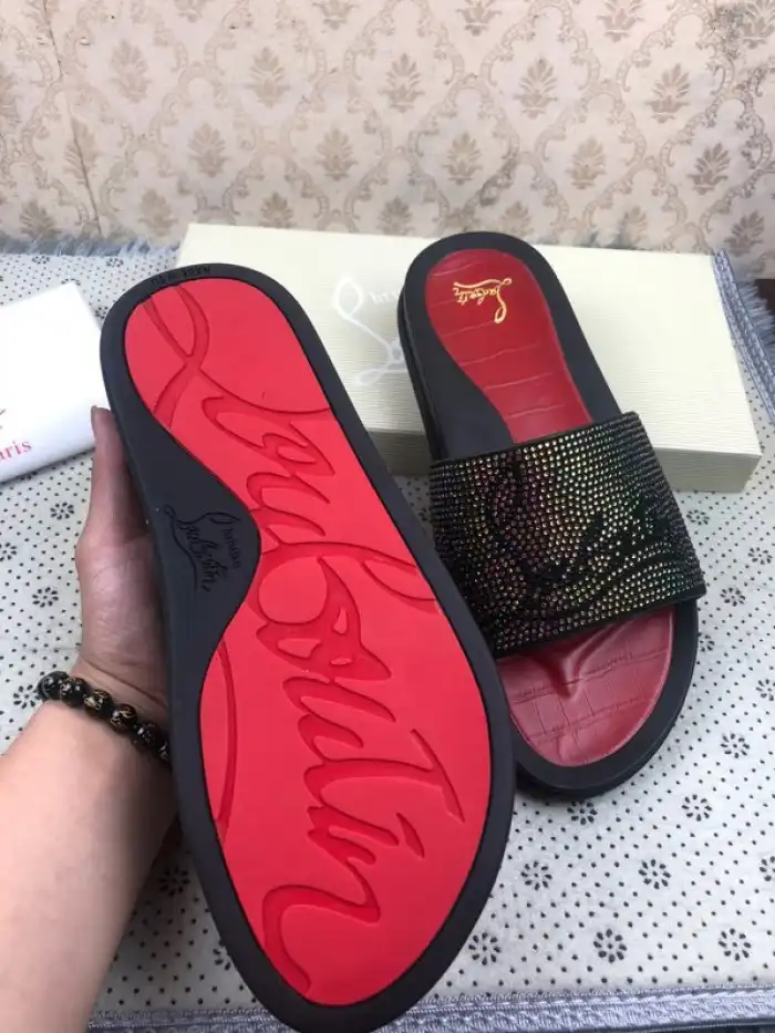 Rep Onekick CHRISTIAN LOUBOUTIN SLIPPERS 0124