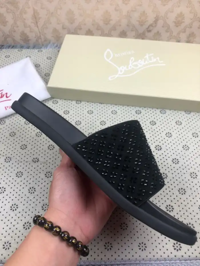 Rep Onekick CHRISTIAN LOUBOUTIN SLIPPERS 0124