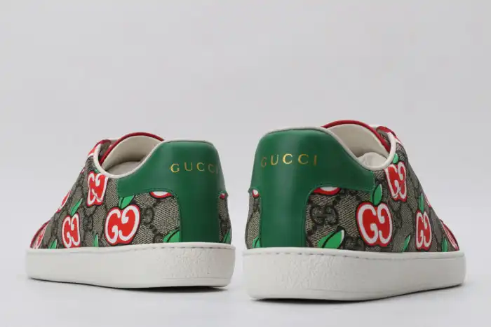 Chep Onekick GUCC LOW-TOP SNEAKER 0130