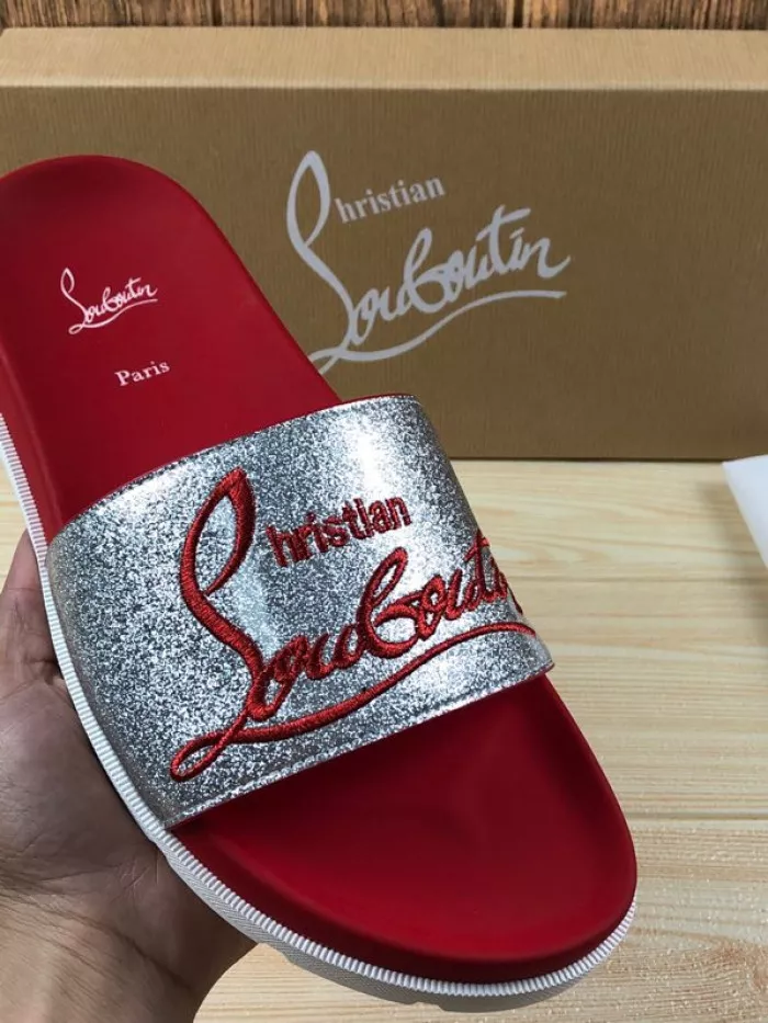 Chep Onekick CHRISTIAN LOUBOUTIN SLIPPERS 0113