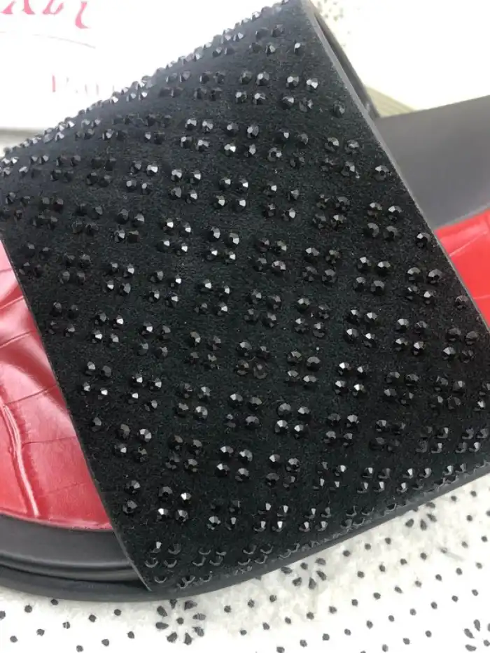 Rep Onekick CHRISTIAN LOUBOUTIN SLIPPERS 0124