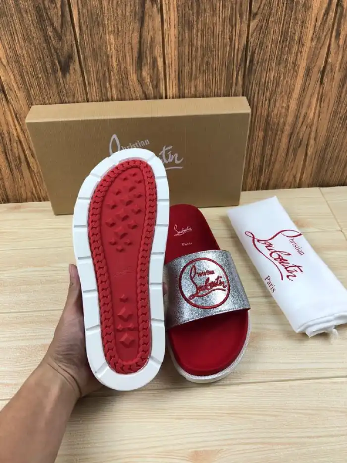 Rep Onekick CHRISTIAN LOUBOUTIN SLIPPERS 0124