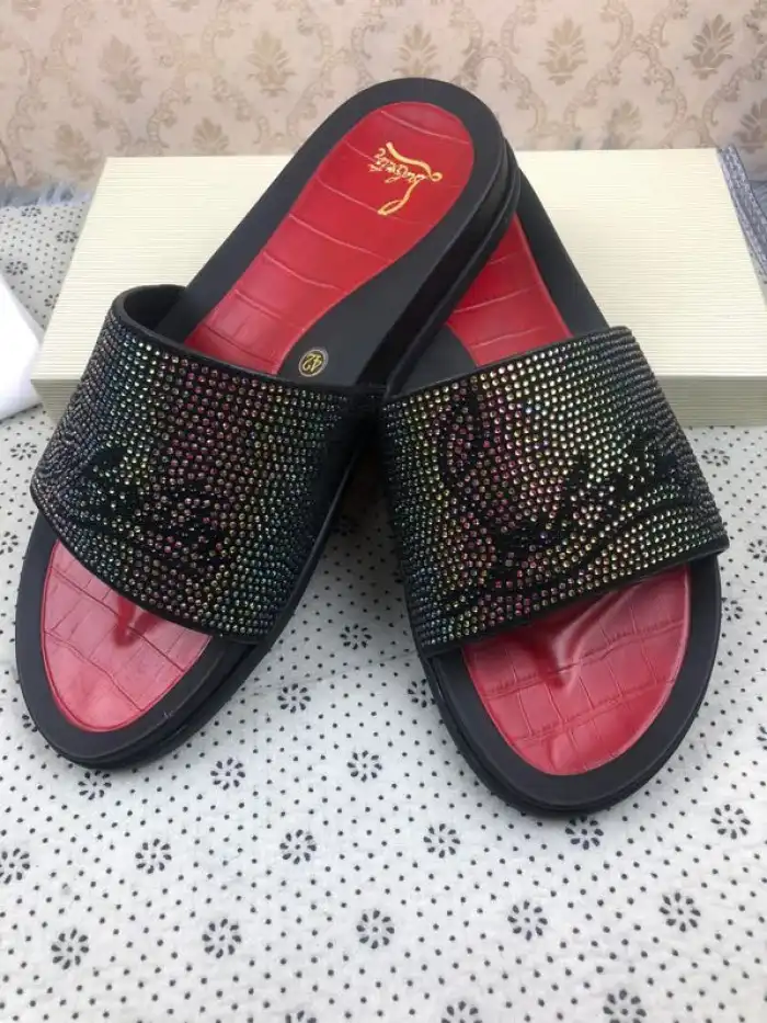 Rep Onekick CHRISTIAN LOUBOUTIN SLIPPERS 0124