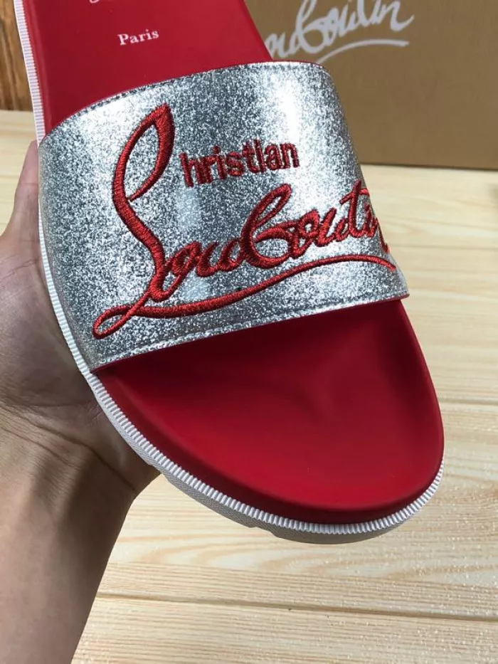 Chep Onekick CHRISTIAN LOUBOUTIN SLIPPERS 0113