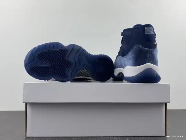 Chep Onekick JORDAN AIR WMNS NAVY 11 AR0715-441 MIDNIGHT VELVET 0214