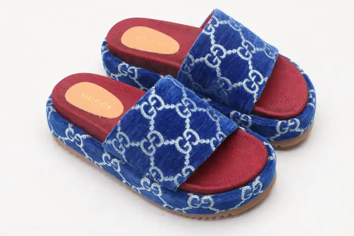 Chep Onekick GUCC SLIPPERS 0203