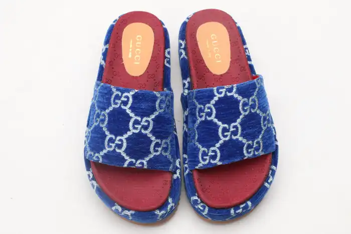 Chep Onekick GUCC SLIPPERS 0203