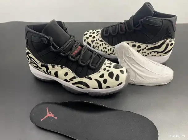 Rep Onekick JORDAN AIR ANIMAL 11 INSTINCT AR0715-010 0224