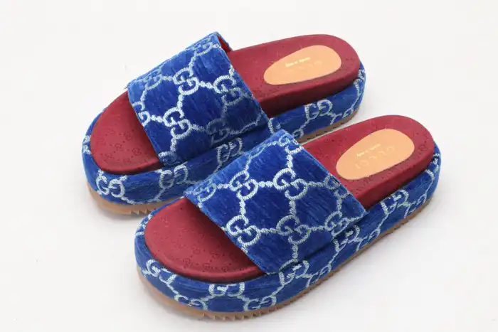 Chep Onekick GUCC SLIPPERS 0203