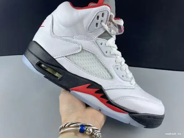 Chep Onekick Retro DA1911-102 Fire Jordan (2020) 5 Tongue Silver Red Air 0227