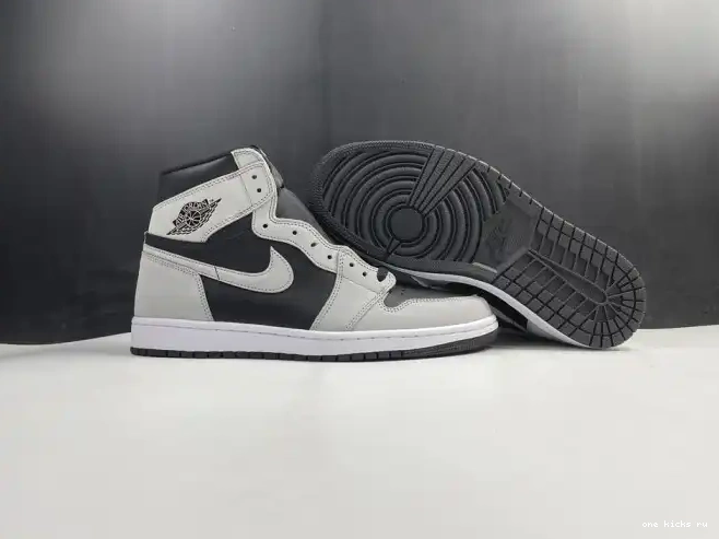 Chep Onekick Jordan Black Smoke Air Grey Light White 555088-035 Retro 1 High 0221