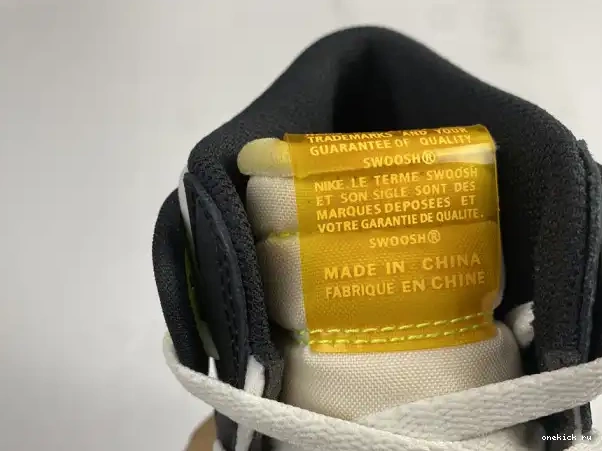 Rep Onekick 'VOLT JORDAN GOLD' OG AIR RETRO 1 HIGH 555088-118 0317
