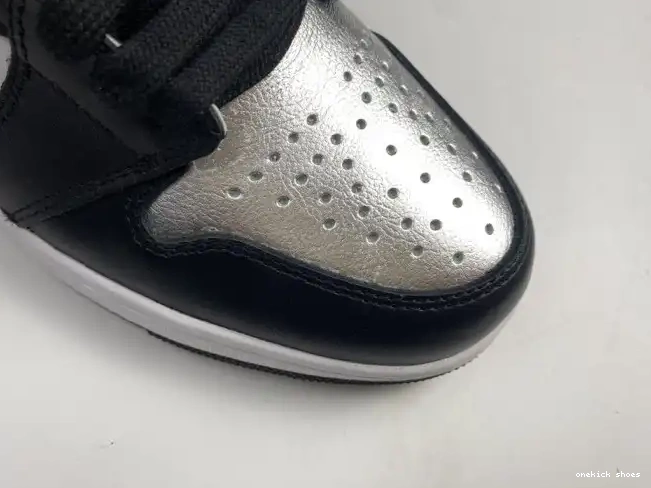 Chep Onekick TOE CD0461-001 OG 1 JORDAN AIR WMNS SILVER HIGH 0316