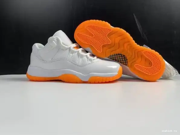 Chep Onekick AH7860-139 11 RETRO LOW CITRUS BRIGHT JORDAN AIR 0318