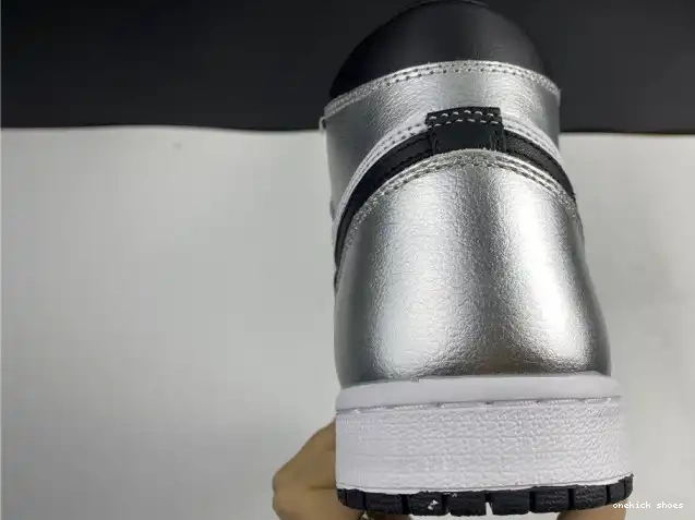 Chep Onekick TOE CD0461-001 OG 1 JORDAN AIR WMNS SILVER HIGH 0316