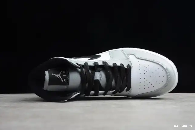 Rep Onekick 554724-092 AIR Grey Light Jordan Smoke Mid 1 0319