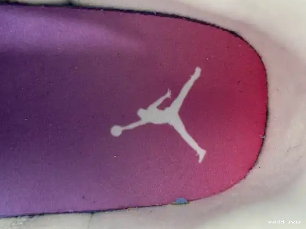 Chep Onekick JORDAN LOW (2021) DB0733-190 12 RETRO EASTER AIR 0316