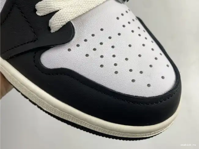 Rep Onekick 'VOLT JORDAN GOLD' OG AIR RETRO 1 HIGH 555088-118 0317