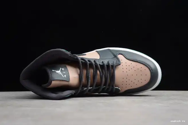 Rep Onekick Air Jordan AH7389-203 Mystic Retro Anthracite Beige Bio Green High 1 0317