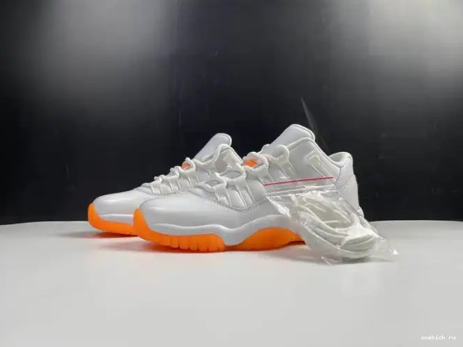 Chep Onekick AH7860-139 11 RETRO LOW CITRUS BRIGHT JORDAN AIR 0318